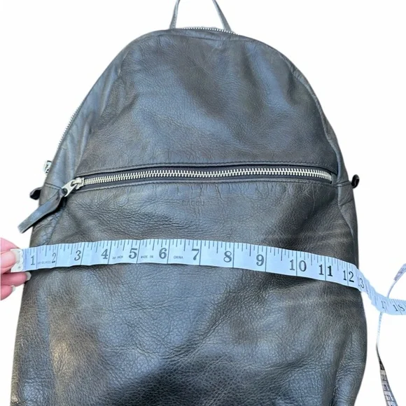 BAGGU Leather Zip-Front Backpack - Picture 8 of 14
